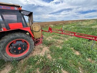 Postrekovac za traktor