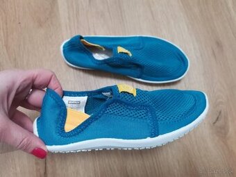 Topánky do vody Decathlone č. 32/33