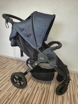 Britax B-Motion 4