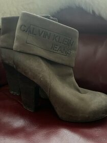 Calvin Klein Jeans - 1