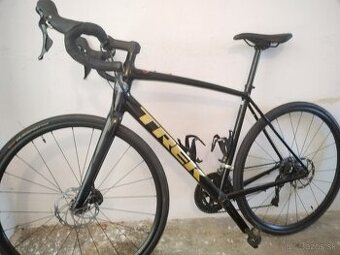 Cestny bicykel Trek Domane Al, Shimano 105, veľkosť L /56