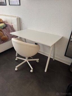 Ikea Stôl a otočná stolička.