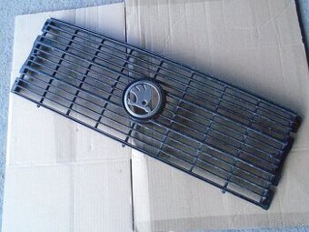 škoda 105- 120 Stred Masky