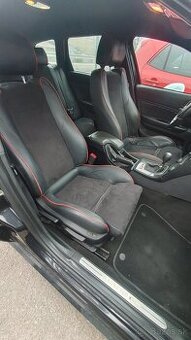 Raritný ALCANTARA Ti interiér Alfa Romeo 159