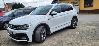 VOLKSWAGEN TIGUAN R-LINE 2.0 TDI CR DSG ALCANTARA F1