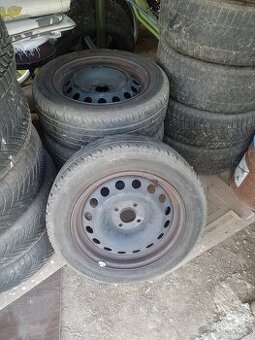 Predám 4 letné pneumatiky 205/55r16-91t