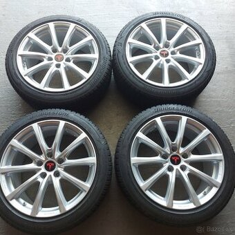 Zimná sada elektrónov na Tesla model 3 R18 5x114,3