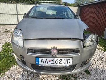 Rozpredám Fiat bravo 1.4 benzín 16 ventil