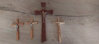 4x krizik s Jezisom - 1