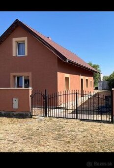 Predám rodinný dom s podkrovím