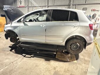 Rozpredám Golf Plus 1,9 tdi 77kw BKC