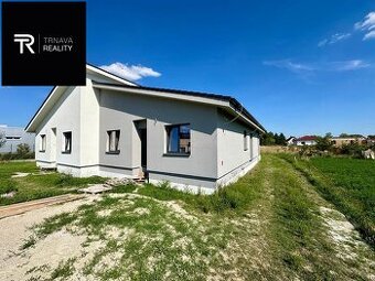 MOŽNOSŤ VIDIEŤ  - Novostavba 4-izbového RD obec Červeník, ok