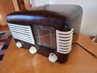 Talisman 306U mensie bakelitove radio -