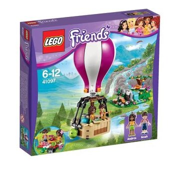 LEGO Friends 41097 – Heartlake Hot Air Balloon