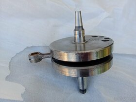 Kľukovica a hlava  ČZ  250/455