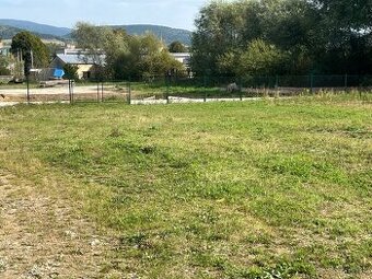 Na prenájom pozemok 1744m2 Lipany, okres Sabinov - 1