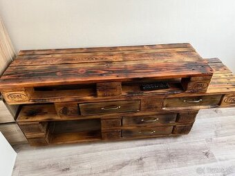 Predám TV stolík z euro paliet – ručná výroba