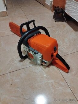 Motorová píla Stihl MS-390