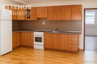 tenus Reality – гуртожиток у Сеніці за 220 € / ліжко