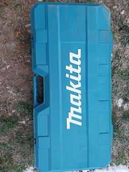 Predám na súčiastky