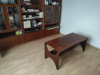 Lakovaná retro obývacia stena+konferenčný stolík