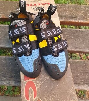 Saltic Vampir lezecke topanky vel 37,5 / 4,5uk NOVÉ