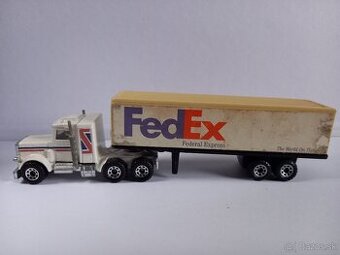 MATCHBOX CONVOY - PETERBILT FedEx