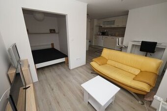 Novostavba 1-i byt s internetom+vlastným parkovaním/centrum