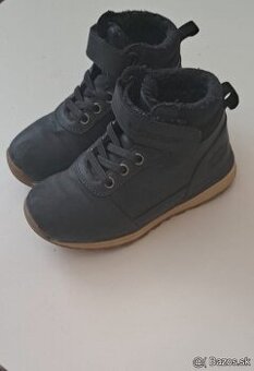 Zimne zateplene topanky vel 28
