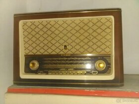 Starožitné rádio