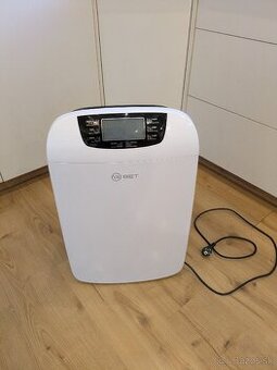 odvlhčovač a čistička vzduchu BIET DC40L HEPA 

