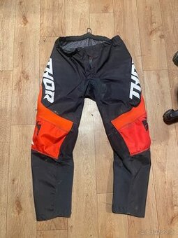 Predám motocrossovú výstroj