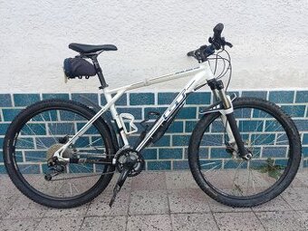 Horský bicykel GT Avalanche Comp veľ.L