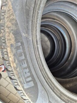 Predam pneu. 265/50r20