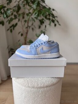 Jordan 1 low [ EU43 ]
