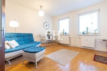 REZERVOVANÉ - VARŠAVSKÁ - Priestranný 3-izbový byt (82m²) - 