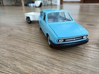 Skoda 120 kdn s vozikom retro hracky