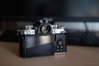 Nikon Zfc