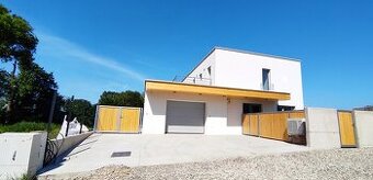 Moderná novostavba s garážou v obci Teriakovce