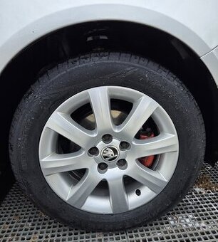 DISKY SKODA LINE R15 5x100 ET43 s NOKIAN WETPROOF 1 195/55 R