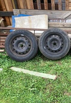 Zimné bezdušové kolesá Nexen 5x108 215/60R16C