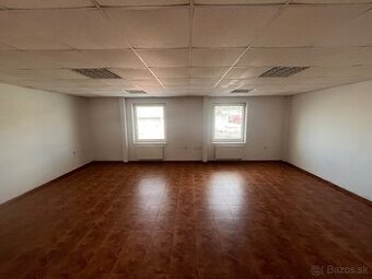 Prenajom kancelarie / skladoveho priestoru