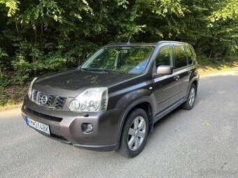 Nissan X-Trail 2.5