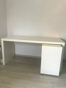 Písací stôl Ikea