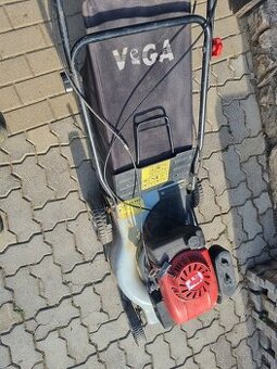 Kosačka benz.zaber 46cm,s pojazdom.