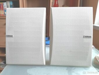 Yamaha - zadné repro