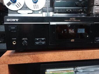 Sony CDP-XA7ES CD Player