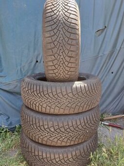 Ponúkame 4 zimné pneumatiky Goodyear Ultra 205/60 R16