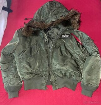 Bunda/Bombéra Alpha Industries 45/P Hooded Bomber Jacket.