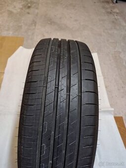 Letné 215/55 R18 95H Goodyear+darček-úprava ceny